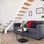 Avanti Azahar, En Un Barrio Con Encanto
